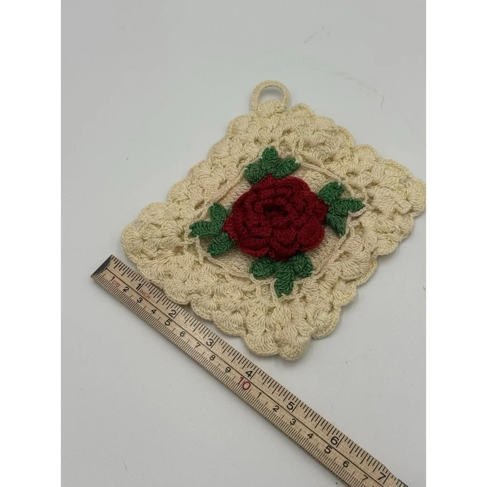 VTG  Granniecore Red Rose Granny Square Crochet Potholder Trivet